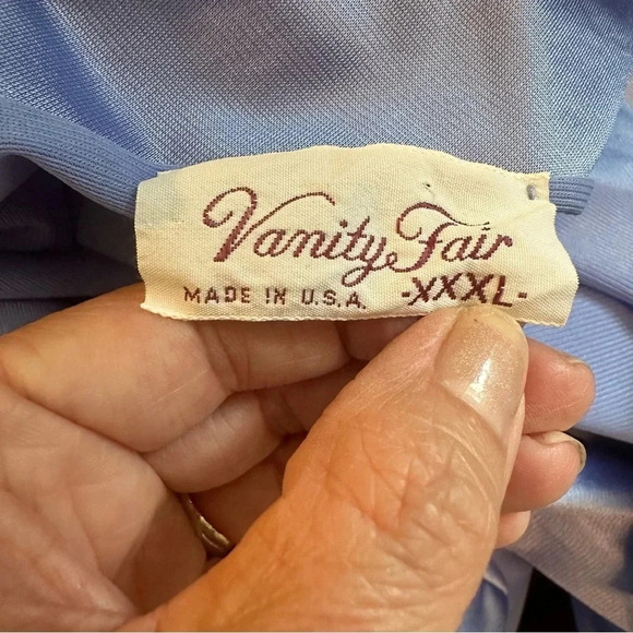 Vintage Vanity Fair Vintage Nightgown - Picture 7 of 7